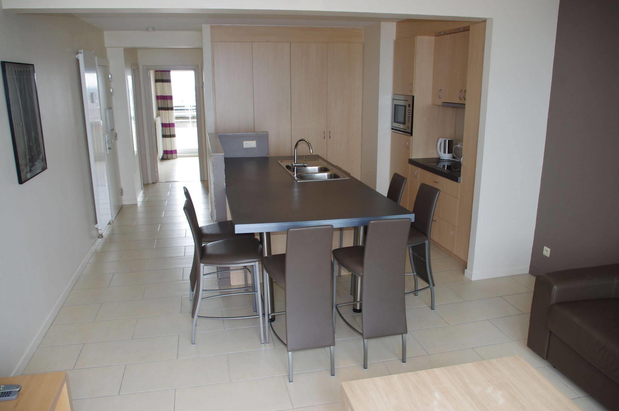 El Mirador Penthouse Paris Apartment ออสเทนด์ ภายนอก รูปภาพ