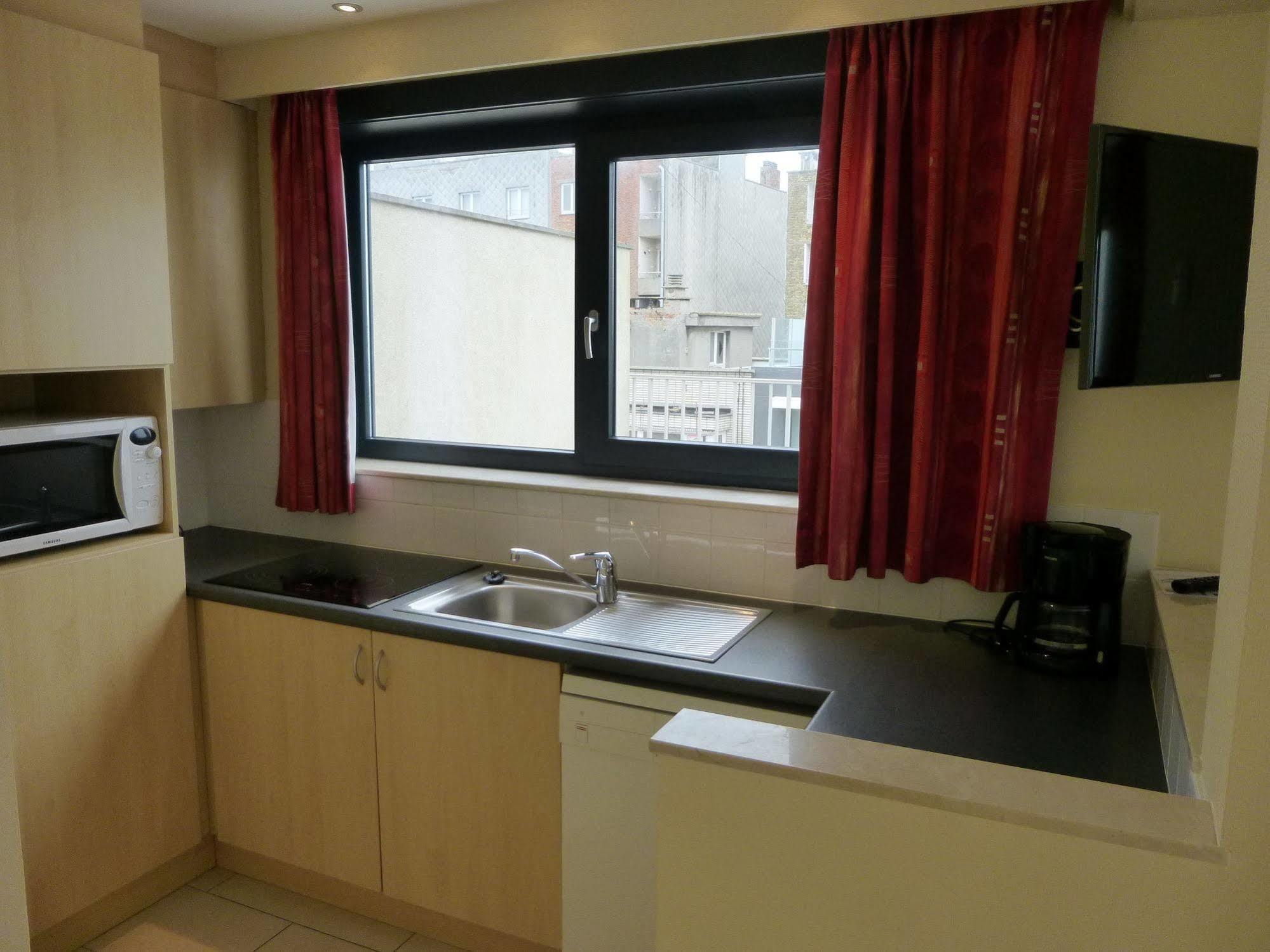 El Mirador Penthouse Paris Apartment ออสเทนด์ ภายนอก รูปภาพ